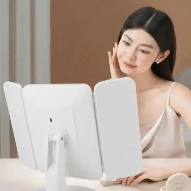 Three‑Fold LED Makeup Mirror Beauty Lamp – Smart Intelligent Complementary Lighting with 2×/3× Magnification"